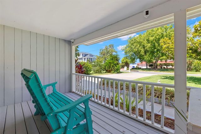 121 CARLYLE DRIVE, Palm Harbor, FL 34683