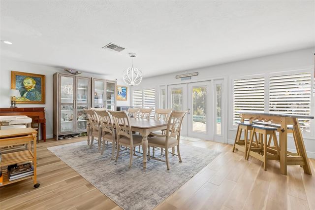 121 CARLYLE DRIVE, Palm Harbor, FL 34683