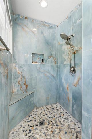 121 CARLYLE DRIVE, Palm Harbor, FL 34683
