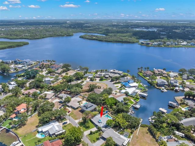 121 CARLYLE DRIVE, Palm Harbor, FL 34683