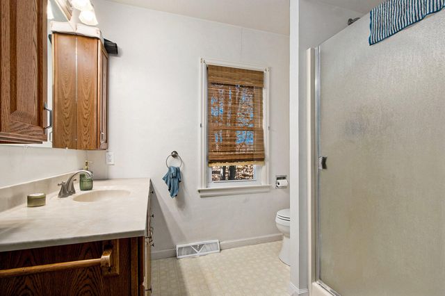 1630 E East Avenue, Cooper Twp, MI 49004