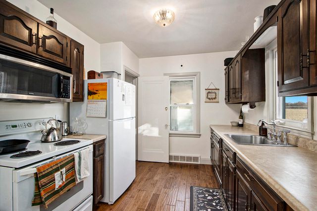 1630 E East Avenue, Cooper Twp, MI 49004