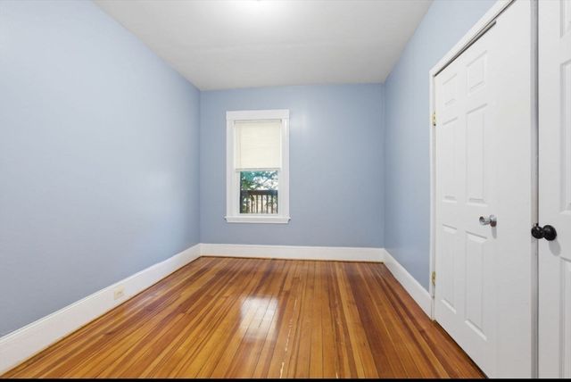 20 Leslie St. 3, Boston, MA 02122