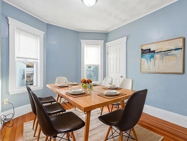 20 Leslie St. 3, Boston, MA 02122