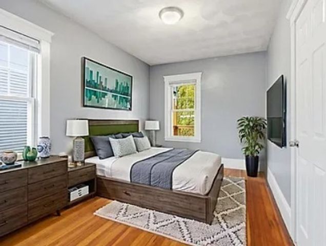 20 Leslie St. 3, Boston, MA 02122