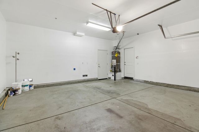 237 W Moraga St, Mountain House, CA 95391