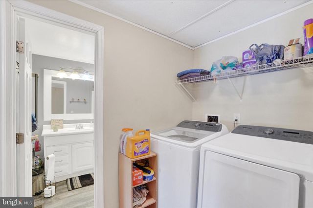 29 CHESAPEAKE EST, Thomasville, PA 17364