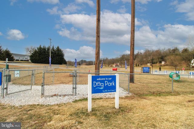 29 CHESAPEAKE EST, Thomasville, PA 17364