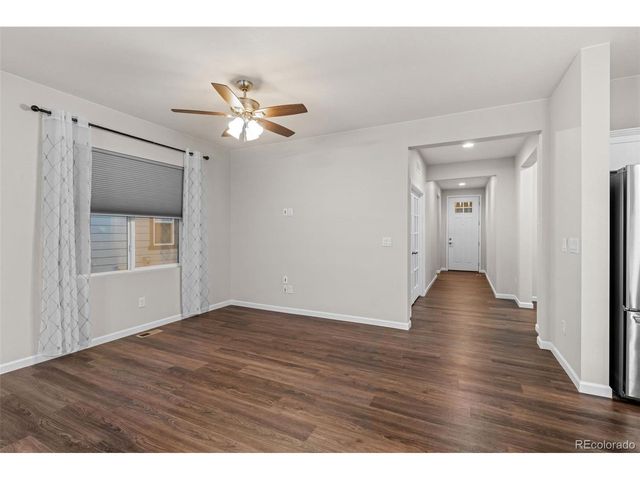 639 N Waterloo Ct, Aurora, CO 80018