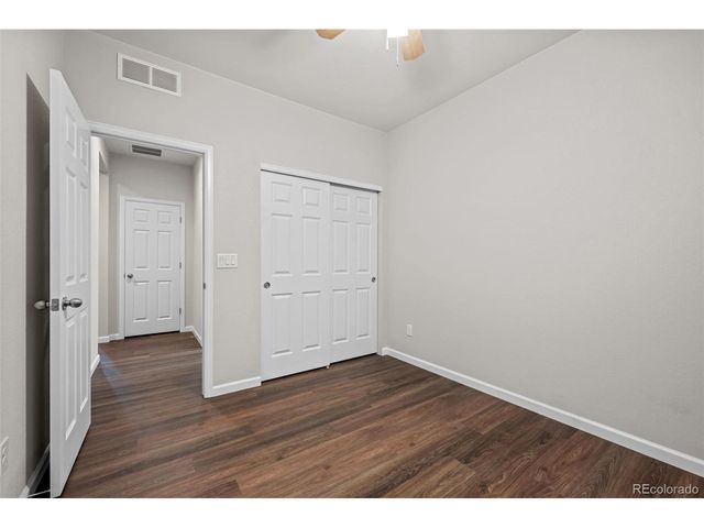 639 N Waterloo Ct, Aurora, CO 80018