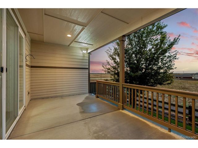 639 N Waterloo Ct, Aurora, CO 80018
