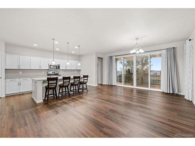 639 N Waterloo Ct, Aurora, CO 80018