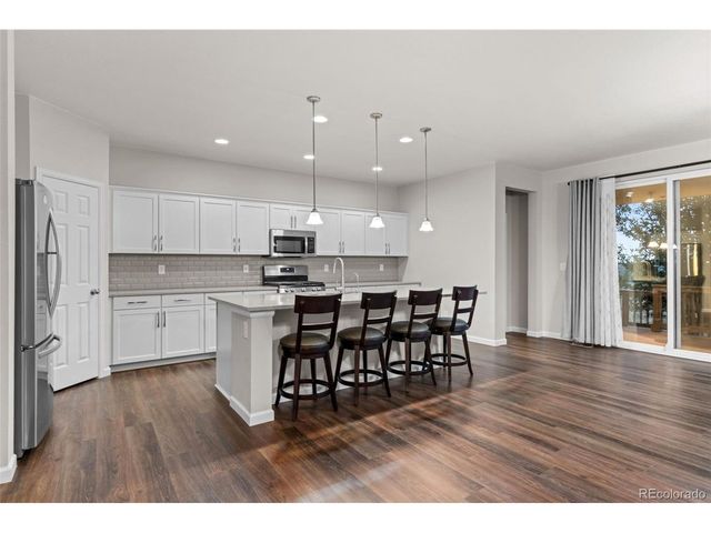 639 N Waterloo Ct, Aurora, CO 80018