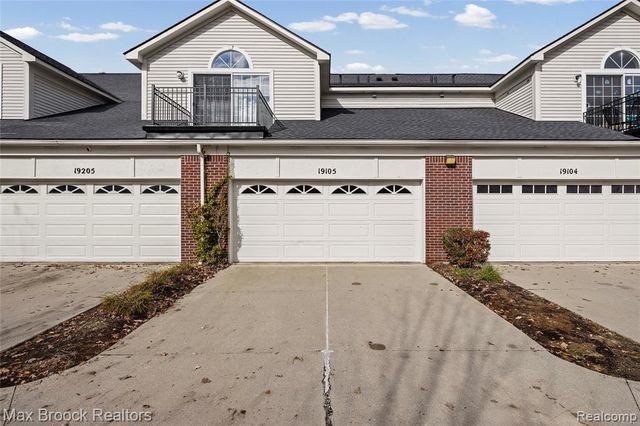 19105 Alexa Drive, Commerce Twp, MI 48390