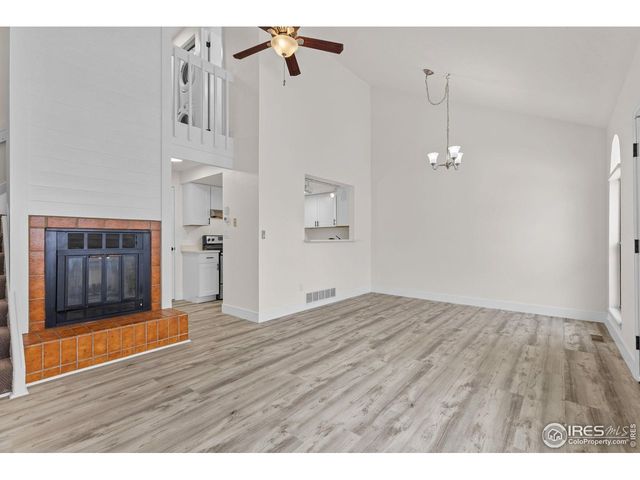 323 S Taft Ct, Louisville, CO 80027