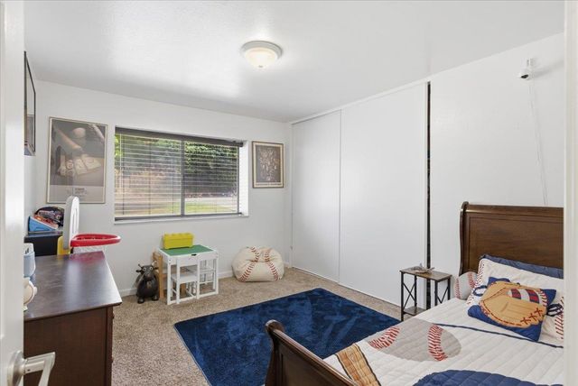 3210 Bentley Dr, Rescue, CA 95672