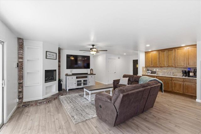 3210 Bentley Dr, Rescue, CA 95672