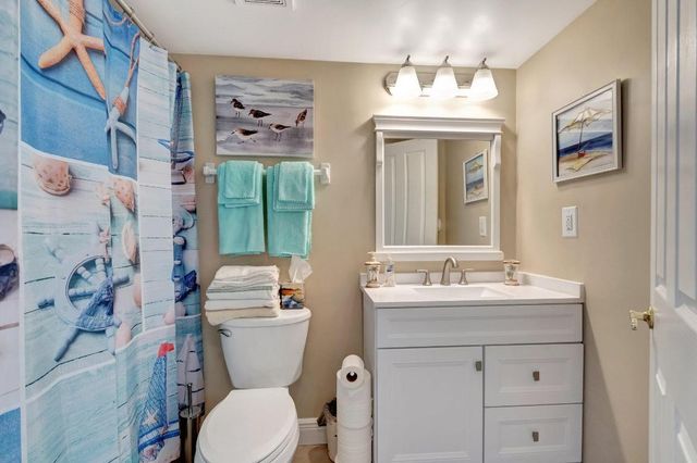 500 Scotia Drive 305, Hypoluxo, FL 33462