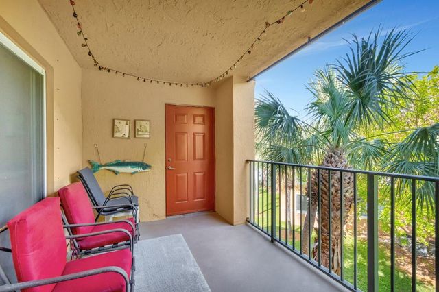 500 Scotia Drive 305, Hypoluxo, FL 33462