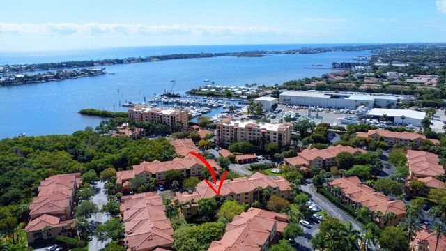 500 Scotia Drive 305, Hypoluxo, FL 33462