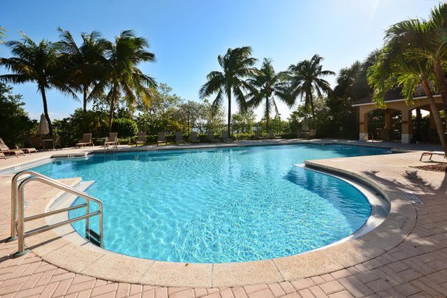 500 Scotia Drive 305, Hypoluxo, FL 33462