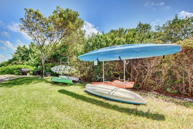 500 Scotia Drive 305, Hypoluxo, FL 33462