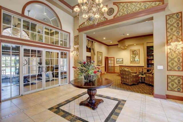 500 Scotia Drive 305, Hypoluxo, FL 33462