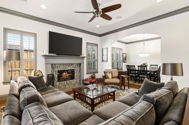 2253 Cardinal Boulevard, Carrollton, TX 75010