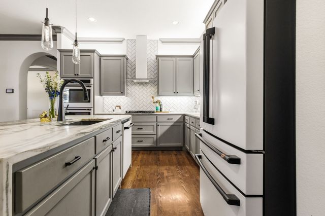 2253 Cardinal Boulevard, Carrollton, TX 75010