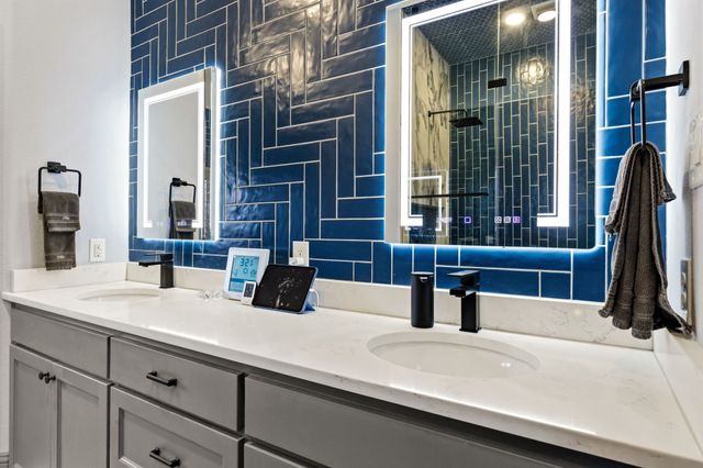 2253 Cardinal Boulevard, Carrollton, TX 75010