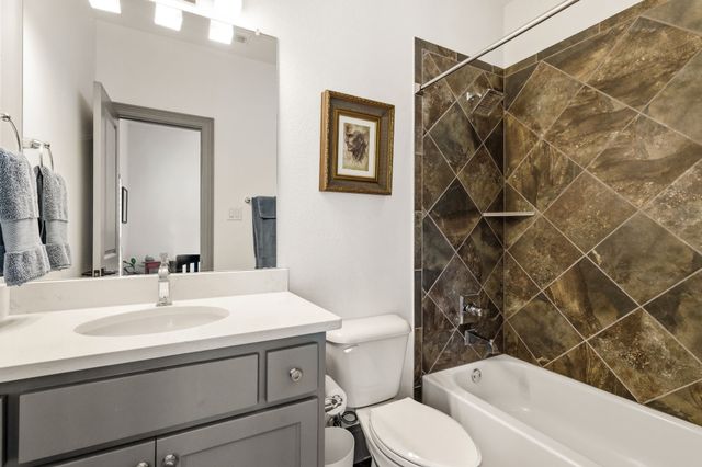 2253 Cardinal Boulevard, Carrollton, TX 75010