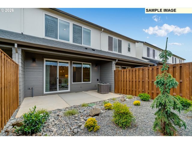 12180 Sw TRASK St, Beaverton, OR 97007