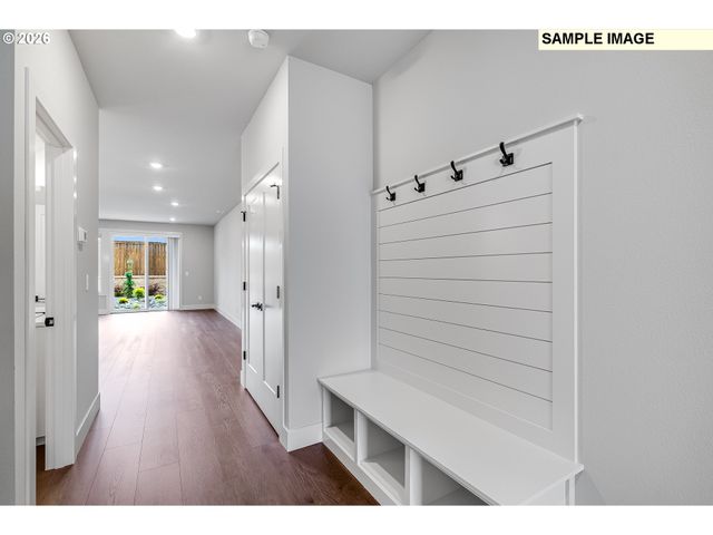 12180 Sw TRASK St, Beaverton, OR 97007