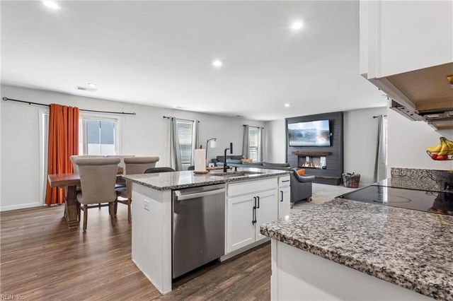 103 Overstreet CT, Williamsburg, VA 23185