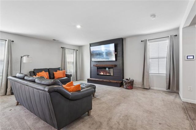 103 Overstreet CT, Williamsburg, VA 23185