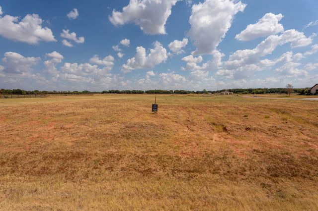 1200 Explorer Lane, Granbury, TX 76049