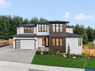 123 Wild Duck Run Lp NE, Silverton, OR 97381