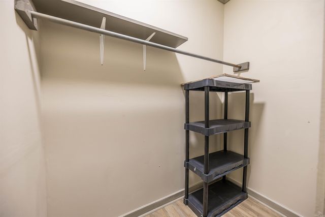 403 Fairview Rd, Camden, AR 71701