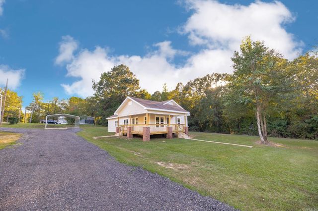 403 Fairview Rd, Camden, AR 71701