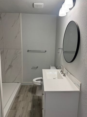 309 Hillcrest Street, Mansfield, TX 76063