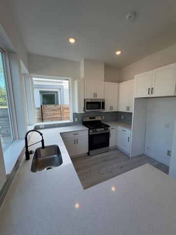 2000 Riverside Farms RD 12101, Austin, TX 78741