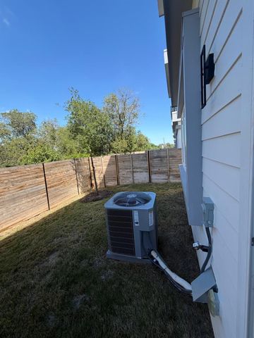 2000 Riverside Farms RD 12101, Austin, TX 78741
