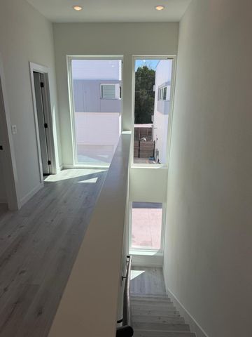 2000 Riverside Farms RD 12101, Austin, TX 78741