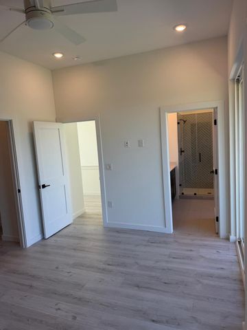 2000 Riverside Farms RD 12101, Austin, TX 78741