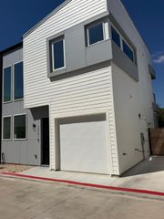 2000 Riverside Farms RD 12101, Austin, TX 78741