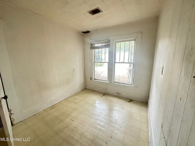 429 NE 1st Avenue, Magee, MS 39111