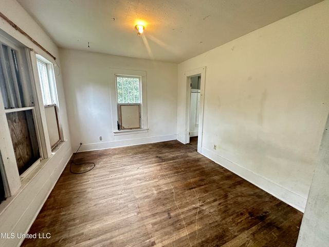 429 NE 1st Avenue, Magee, MS 39111