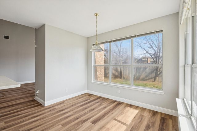 2300 Caldwell Drive, Bedford, TX 76021