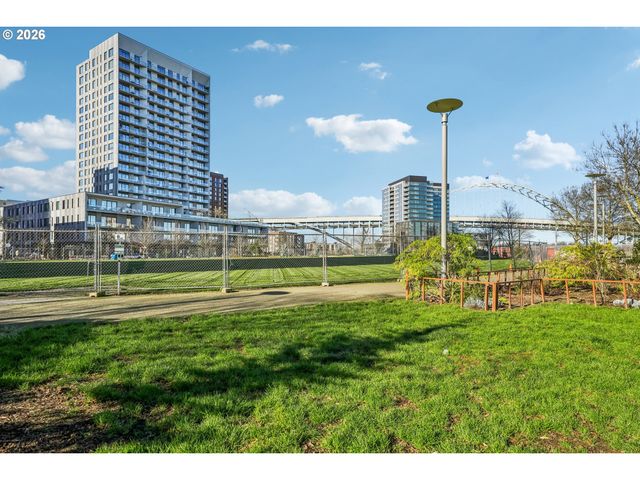 1125 Nw 9TH Ave 424, Portland, OR 97209