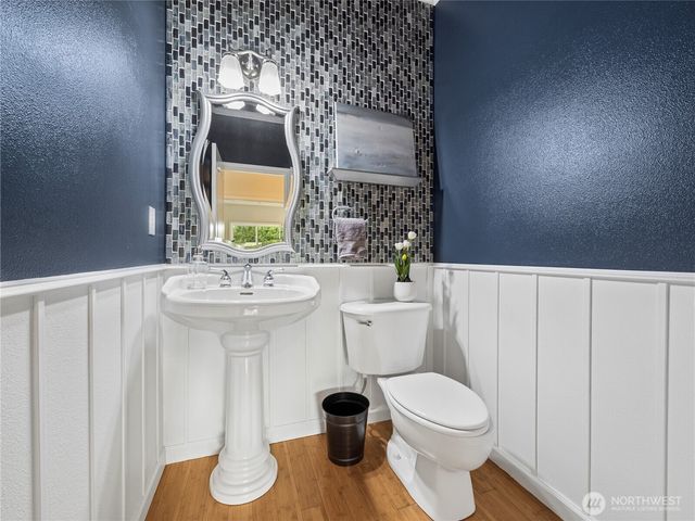 15426 148th Avenue Ct E, Orting, WA 98360